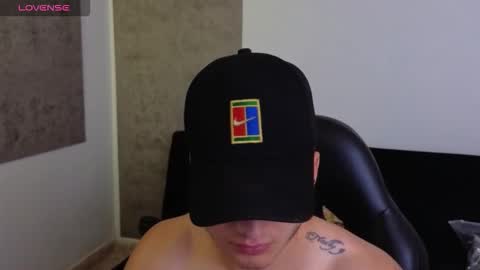 MIKKE online show from March 2026 02:45:03 PM