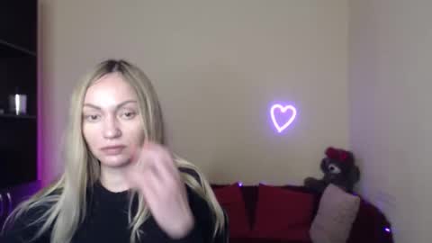 Adalina online show from April 2026 06:19:02 PM