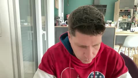 miklp8463 online show from April 2026 07:28:01 AM