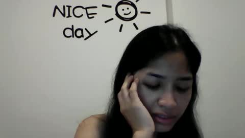 Snapshot of mikonee4u chatting on November 2025 10:20:02 PM MikoNee4u online show from November 2025 10:20:02 PM