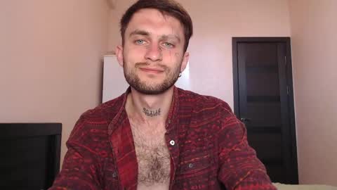 Snapshot of mikw63 chatting on May 2026 04:42:01 AM Sin online show from May 2026 04:42:01 AM
