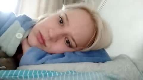 Snapshot of mila_420 chatting on April 2026 05:01:02 AM Mila 420 online show from April 2026 05:01:02 AM