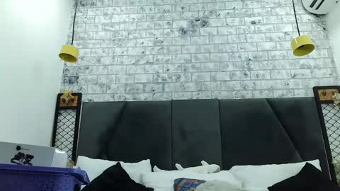 Snapshot of mila_adamss chatting on January 2025 10:58:01 AM mila_adamss online show from January 2025 10:58:01 AM