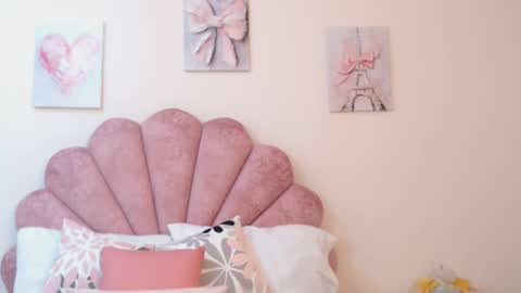 mila_adamss online show from June 2026 10:51:02 AM