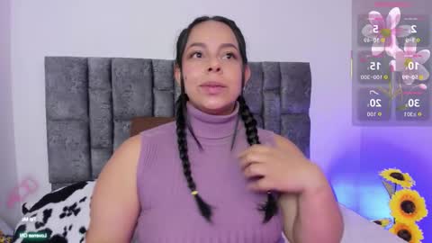 mila  online show from October 2025 10:59:02 PM