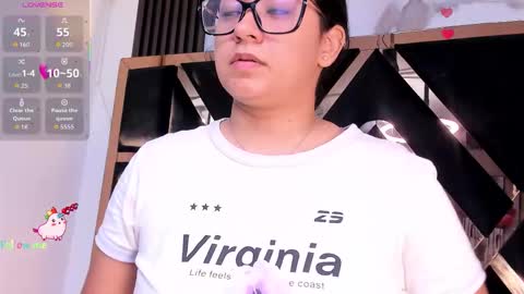 Camila online show from March 2026 06:52:01 PM