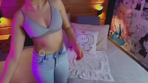 Snapshot of mila_kiitty chatting on November 2025 11:09:02 AM Milena online show from November 2025 11:09:02 AM