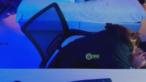 Snapshot of mila_kiitty chatting on November 2025 11:12:02 AM Milena online show from November 2025 11:12:02 AM