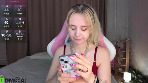 mila_kinor online show from November 2025 12:55:01 AM