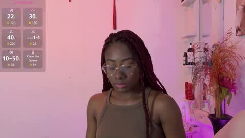 Mila  Max online show from November 2025 12:08:02 PM