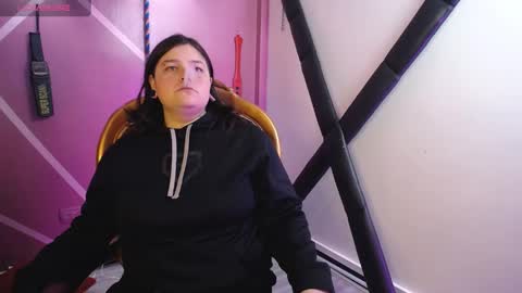 Snapshot of milaanddalia chatting on September 2025 08:41:01 PM Milaanddalia online show from September 2025 08:41:01 PM