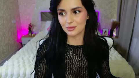 Mila online show from May 2026 08:29:01 PM