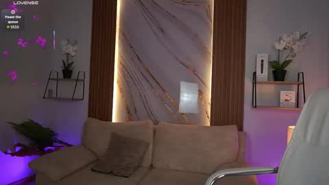 Snapshot of milacrave chatting on November 2025 11:46:02 AM milacrave online show from November 2025 11:46:02 AM