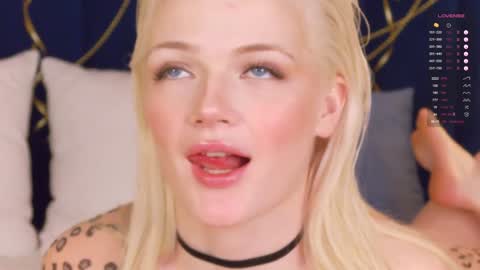 Miss Cutie online show from January 2025 04:44:01 AM