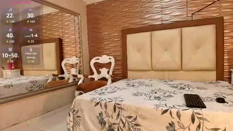 miladiosa online show from April 2026 01:05:01 PM