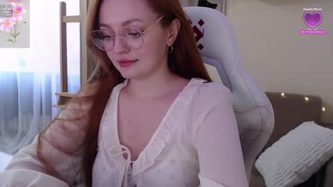 Milana online show from November 2025 09:10:01 AM