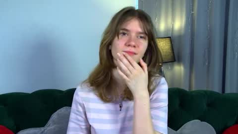 Mila online show from April 2026 06:32:01 AM