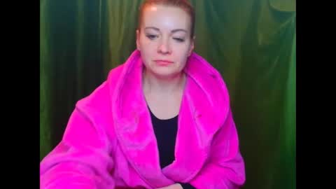 milana9732 online show from April 2026 01:38:02 PM