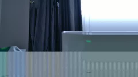 milana online show from November 2025 05:36:02 PM