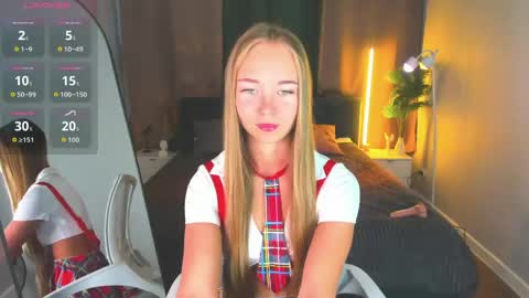 Milana online show from June 2026 01:10:02 AM