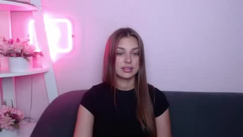 Snapshot of milanaangelas chatting on July 2026 05:00:02 AM milanaangelas online show from July 2026 05:00:02 AM