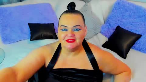 Snapshot of milanabiegert chatting on February 2025 03:29:01 PM Lana online show from February 2025 03:29:01 PM