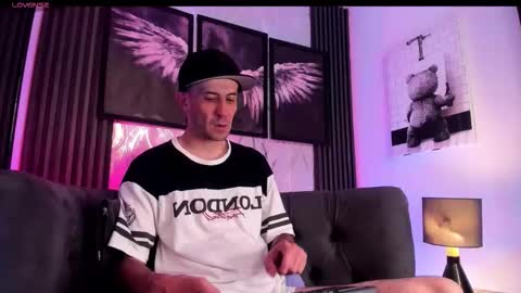 Snapshot of milanwhite_ chatting on March 2026 11:39:02 AM MILAN online show from March 2026 11:39:02 AM