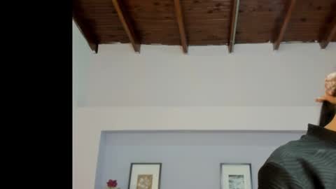 Mila Rose online show from December 2024 11:18:01 AM