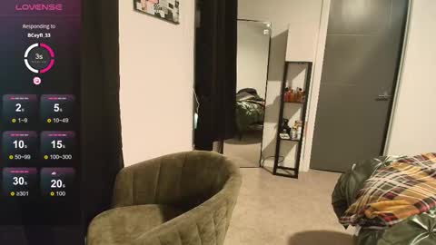 Snapshot of milaseren chatting on February 2026 02:30:01 AM Mila online show from February 2026 02:30:01 AM