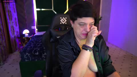 milaskyy online show from January 2025 02:36:01 AM