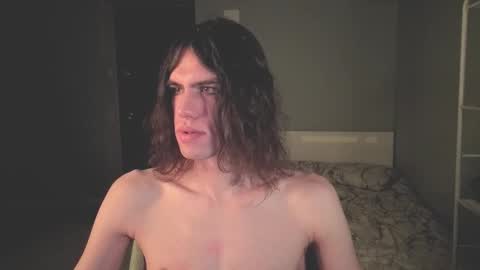 Mila online show from March 2026 04:01:01 PM