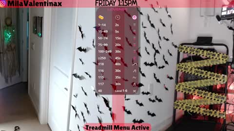 Mila Valentina online show from October 2025 05:15:02 PM