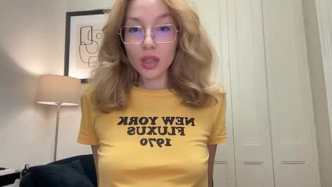 Mila online show from January 2026 04:34:01 PM