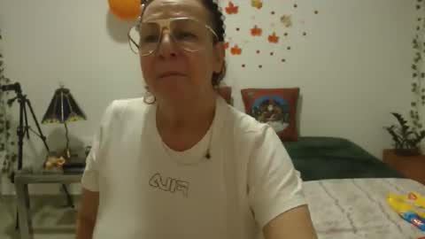 milchanell online show from November 2025 06:45:01 AM