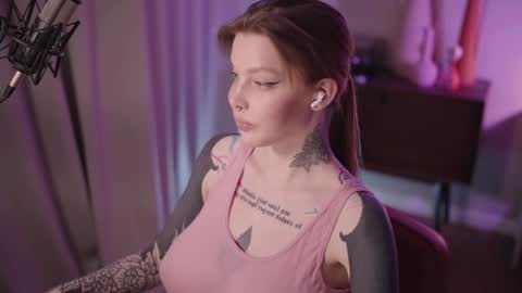 M  Telegram mamagotachannel online show from December 2024 06:44:02 PM