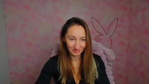 Snapshot of milena_sunny_ chatting on February 2026 06:23:01 AM Milena online show from February 2026 06:23:01 AM