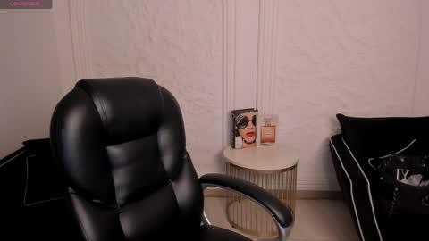 Miley Cruz  IG miley model23 online show from April 2026 07:44:01 PM