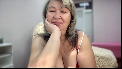 Charlotte online show from December 2025 04:07:01 AM