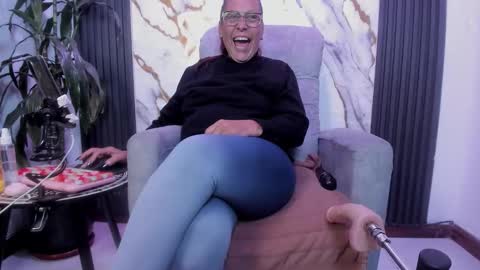  milf sikiu  online show from May 2026 10:17:01 PM
