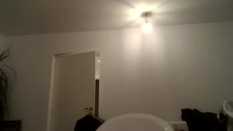 Snapshot of milfflover32 chatting on February 2026 05:33:01 PM milfflover32 online show from February 2026 05:33:01 PM