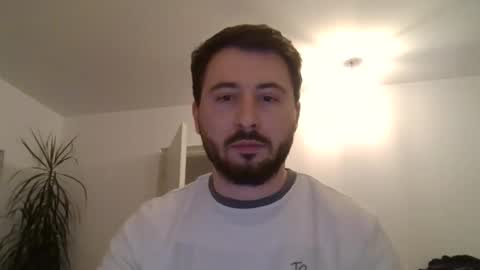 Snapshot of milfflover32 chatting on February 2026 11:09:02 PM milfflover32 online show from February 2026 11:09:02 PM