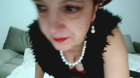 Milfsupreme online show from February 2025 09:21:02 PM