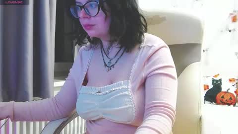 MilisaSweet online show from November 2025 08:33:02 PM