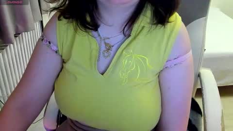 MilisaSweet online show from December 2025 08:49:02 PM