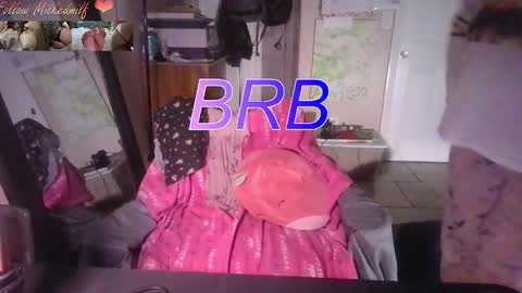 Snapshot of milkedmilf chatting on November 2025 08:48:02 AM milkedmilf online show from November 2025 08:48:02 AM