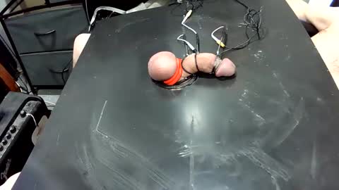 milk me dry online show from February 2026 08:46:02 PM