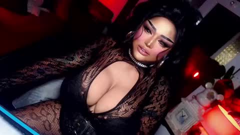 milkshakelavinia online show from February 2025 12:51:02 AM