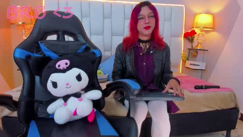 Michelle  online show from September 2025 12:16:02 PM