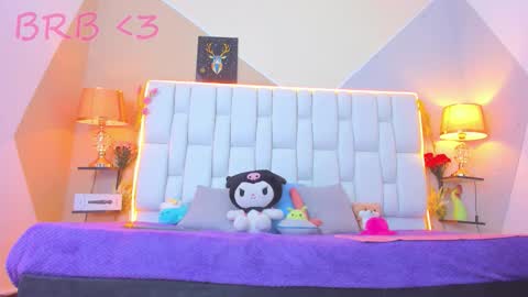 Michelle  online show from September 2025 12:30:01 PM