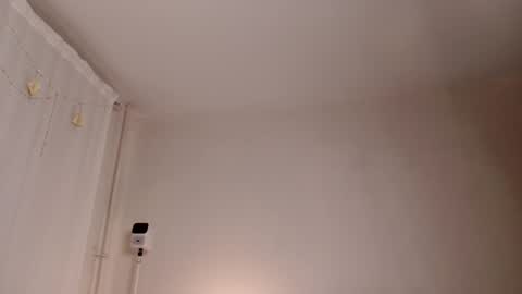 milky__way_ online show from December 2024 04:32:01 PM